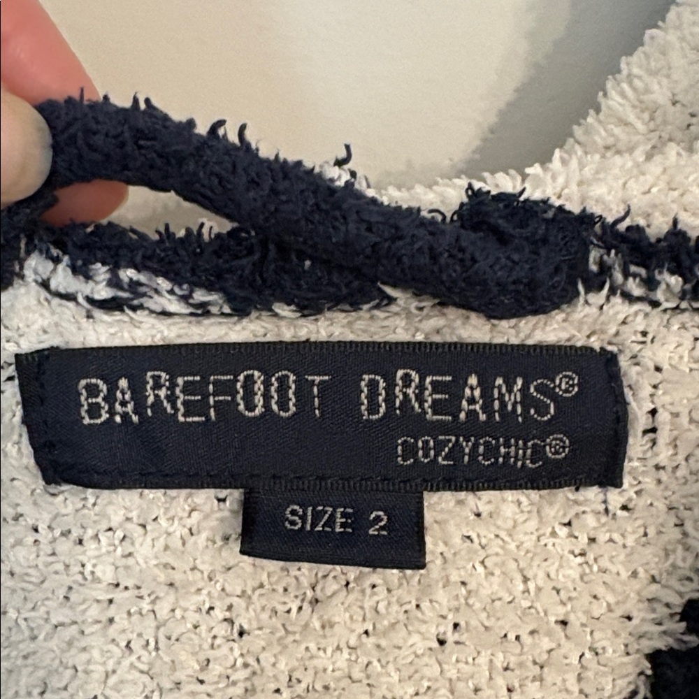 Barefoot Dreams CozyChic Navy Blue and White Polka Dot Robe Size 2(Medium) - Picture 2 of 4
